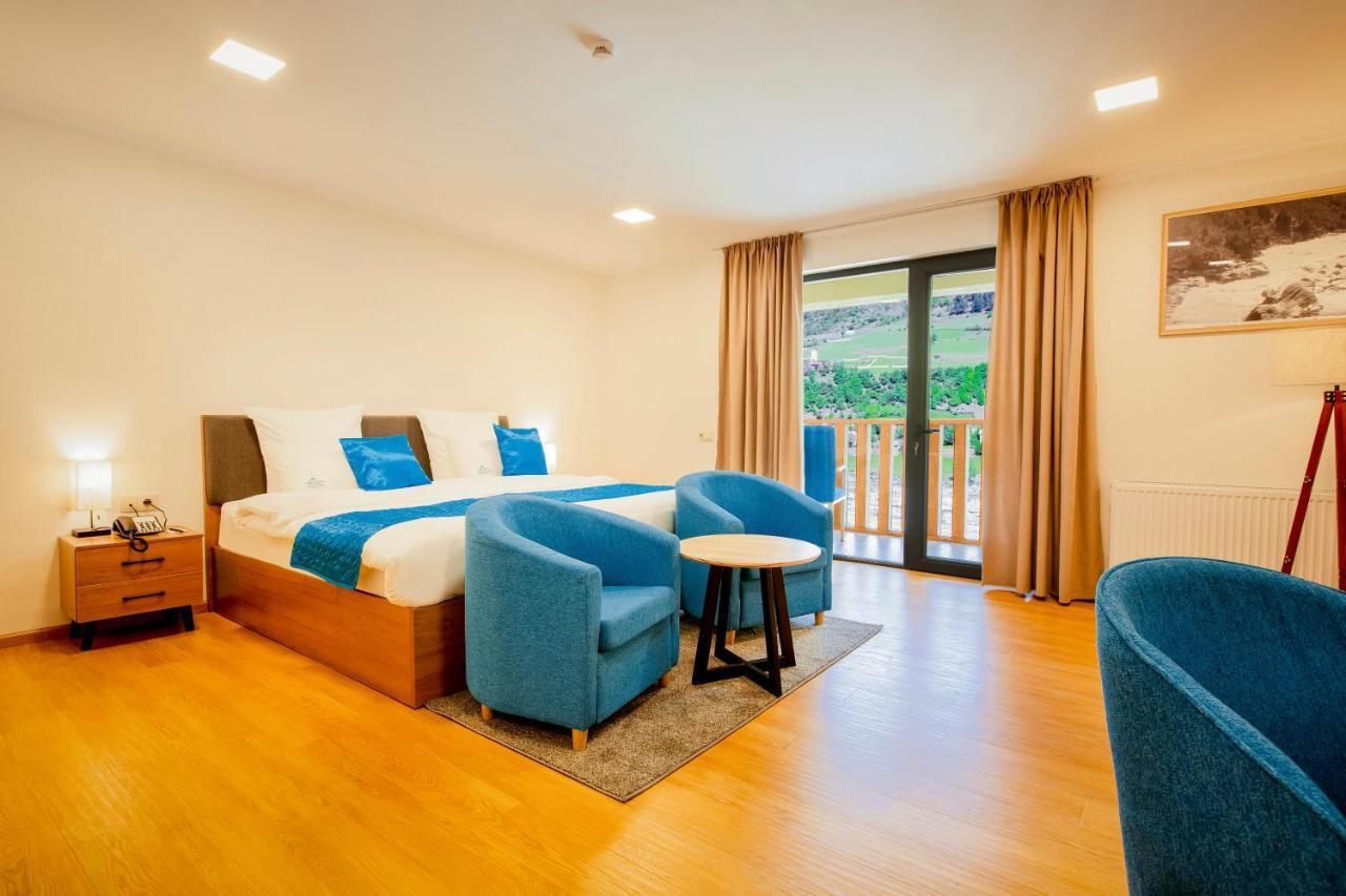 Gistola Hotel メスティア エクステリア 写真