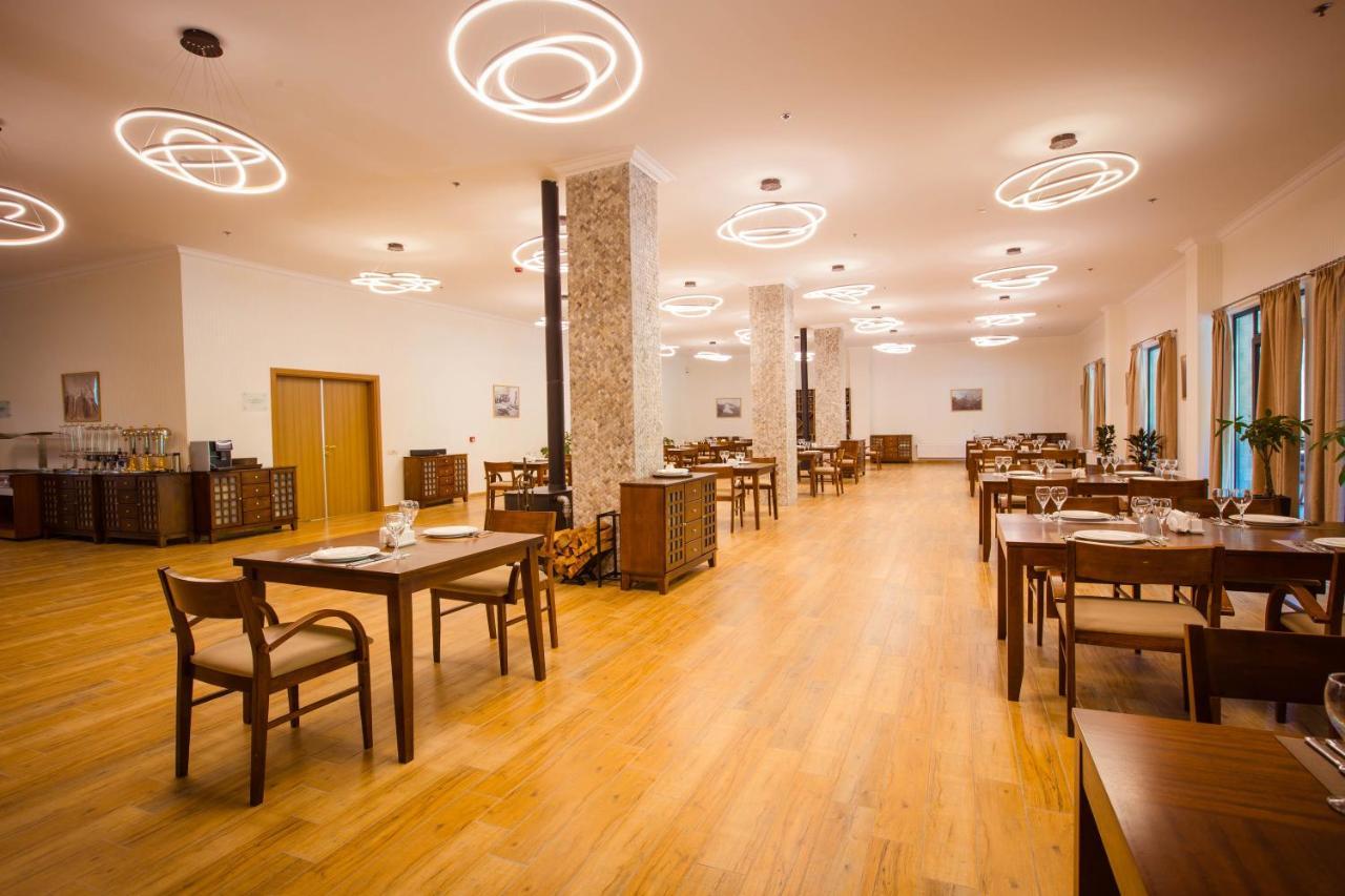Gistola Hotel メスティア エクステリア 写真